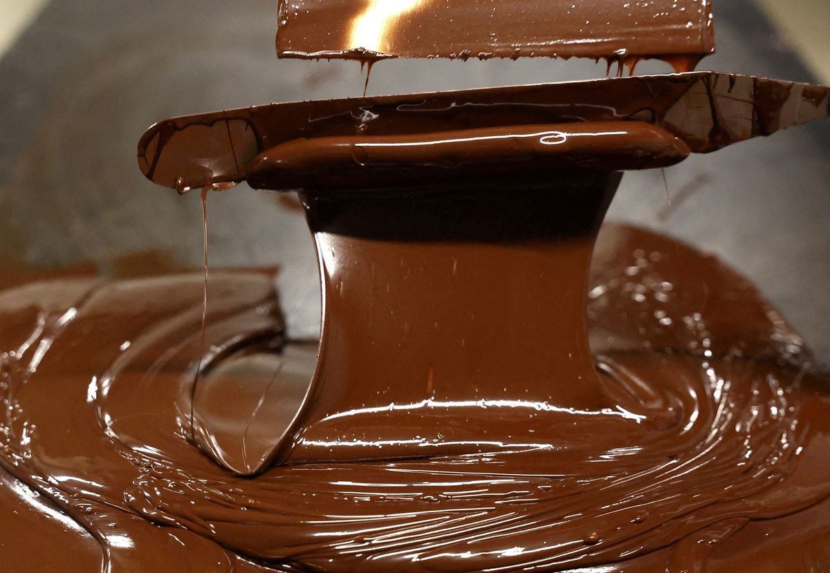 Heavy metal in most chocolates may not pose health risk, researchers say