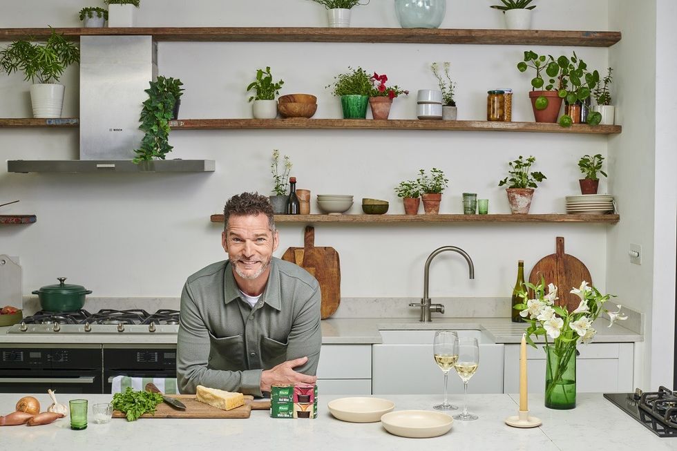 Knorr unveils £4m campaign featuring Fred Sirieix