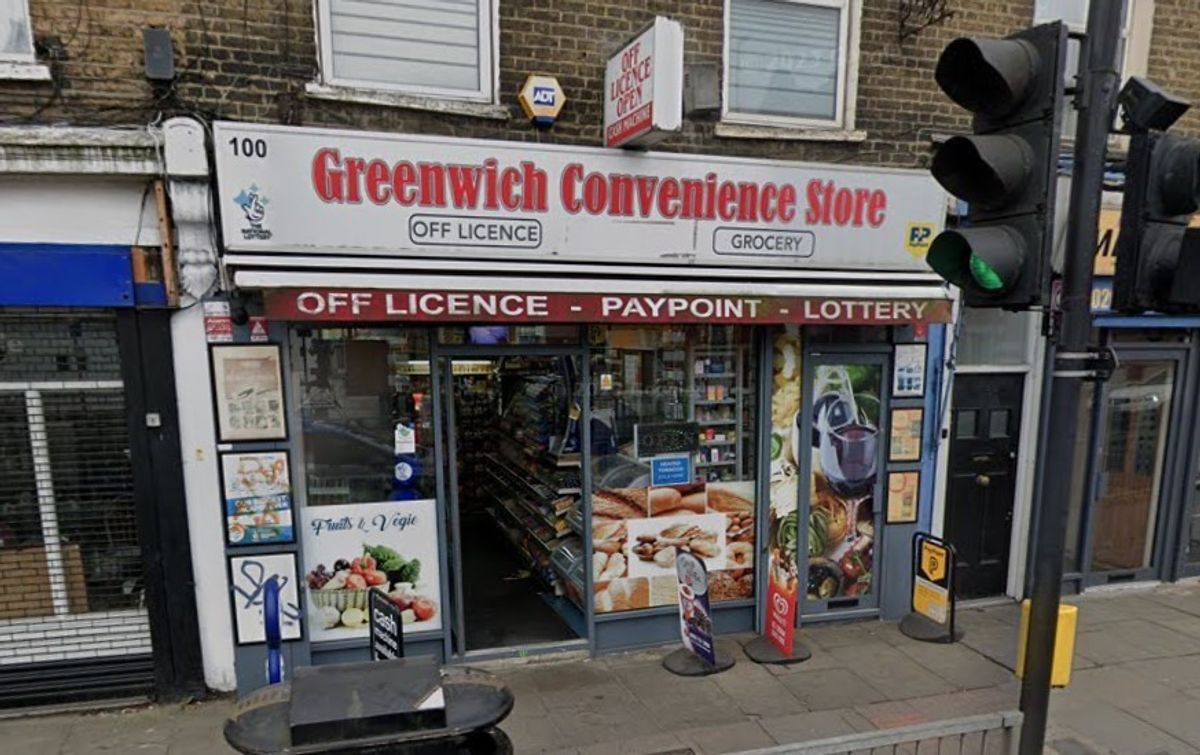 Greenwich store under review after vape sold to children