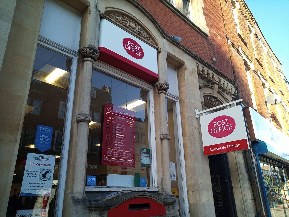 High Barnet Post Office