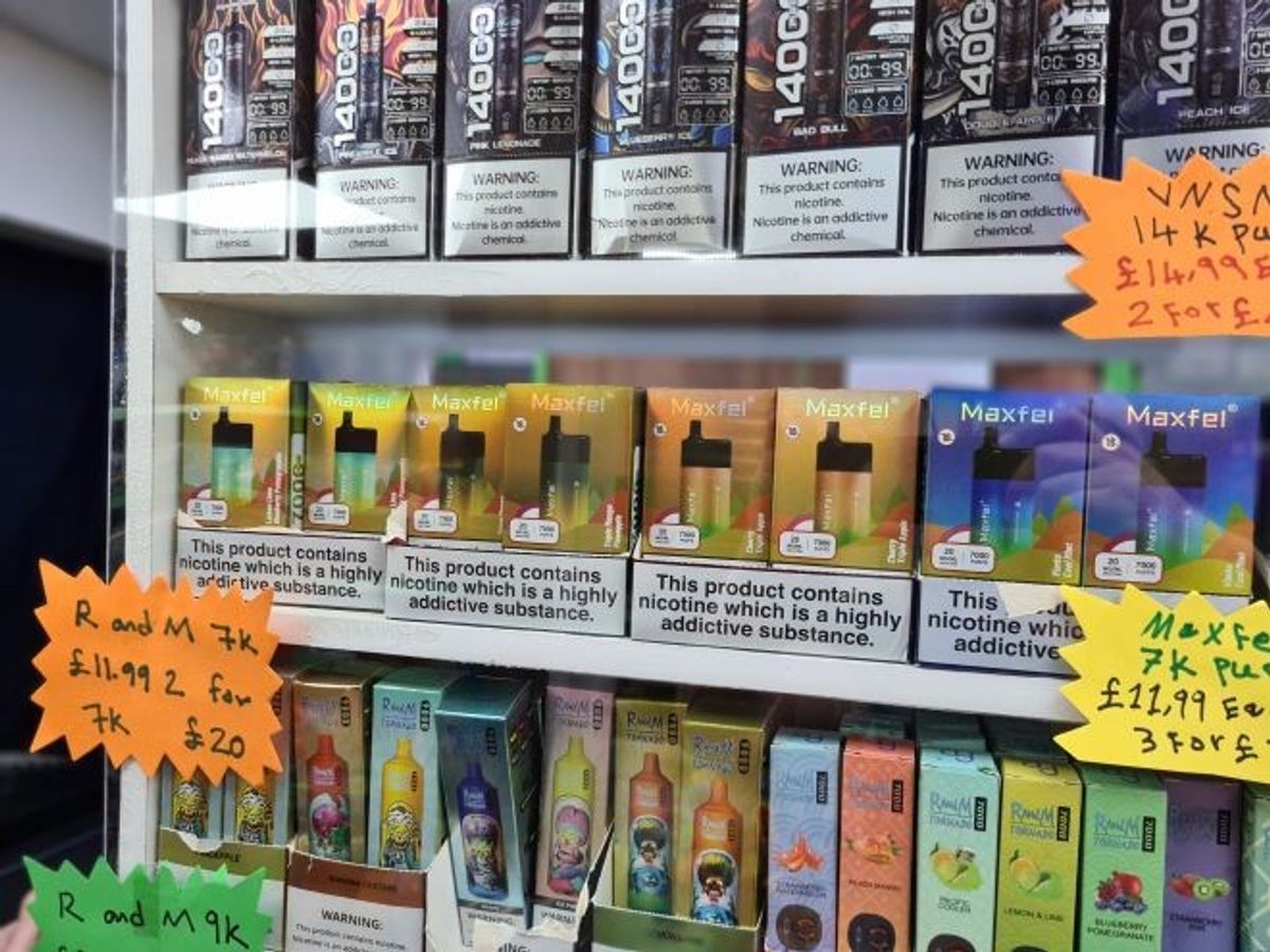 Skegness c-store closed over illegal vapes