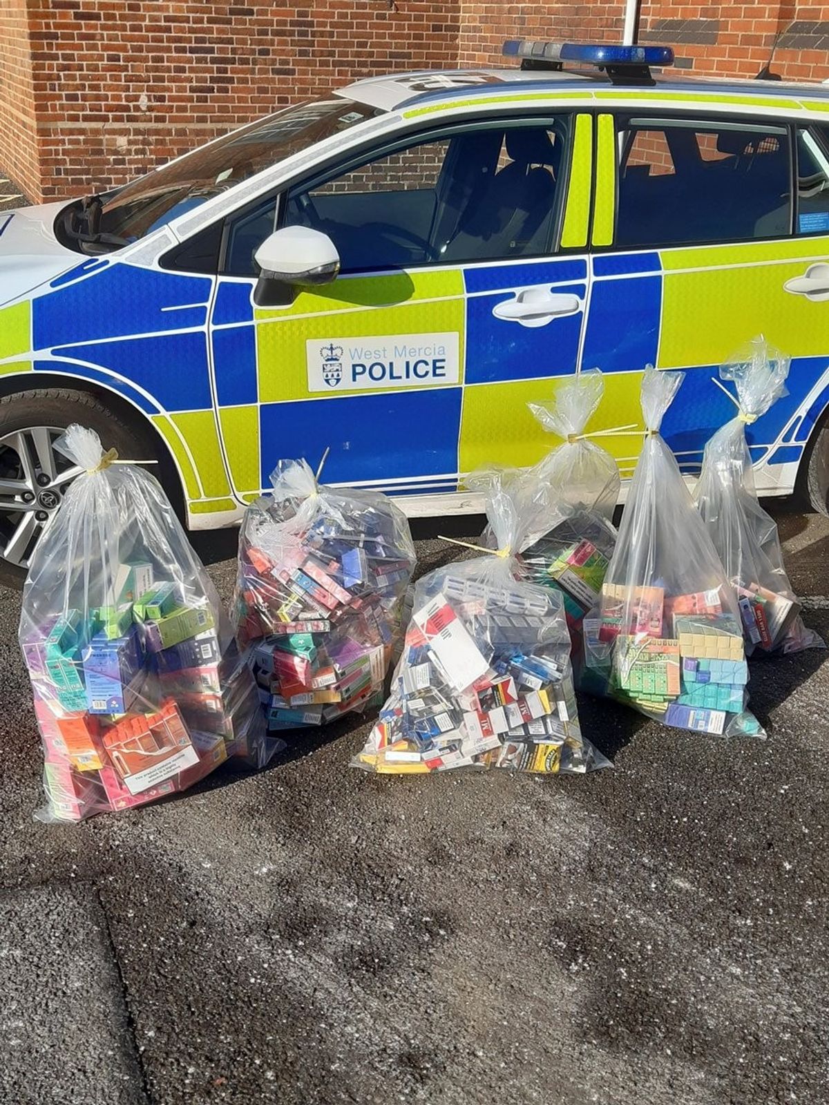 Illegal tobacco, oversized vapes seized from Evesham shops