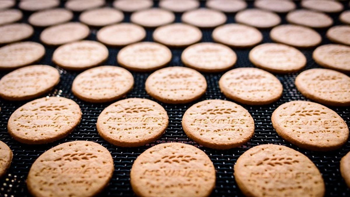 Shrinkflation: McVities to cut number of biscuits in each pack