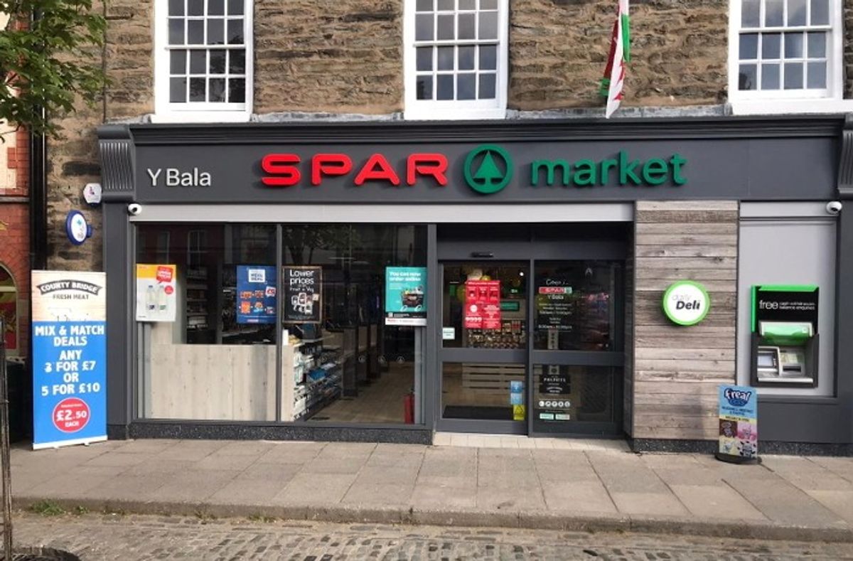 Blakemore Retail launches first Spar Market store