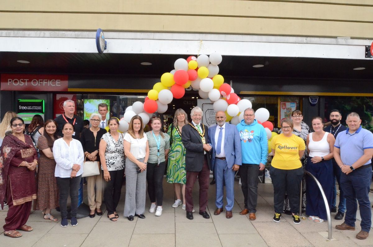 Nisa Stevenage launch means £730 donated to Community Centre