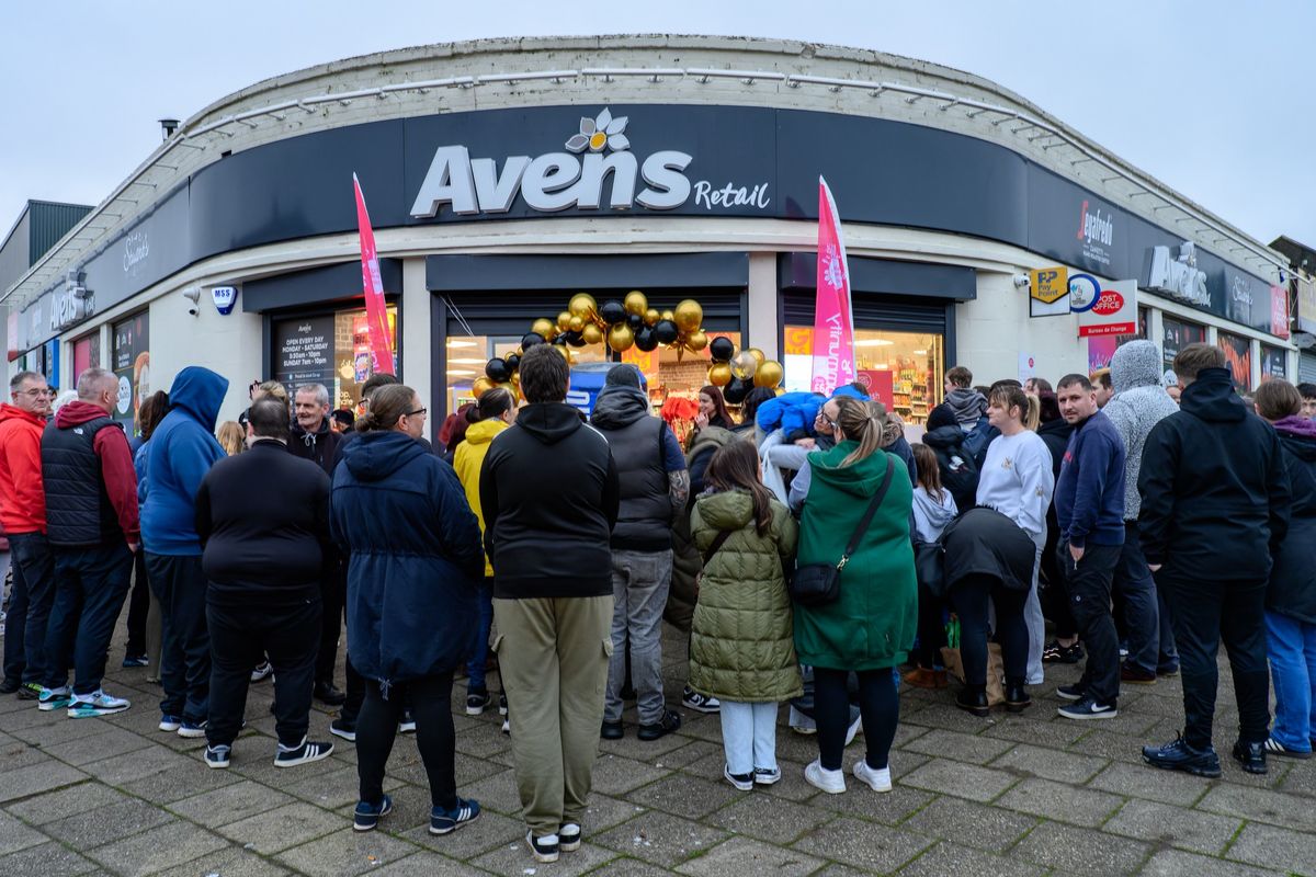 Scottish retailer relaunches two stores with Avens brand