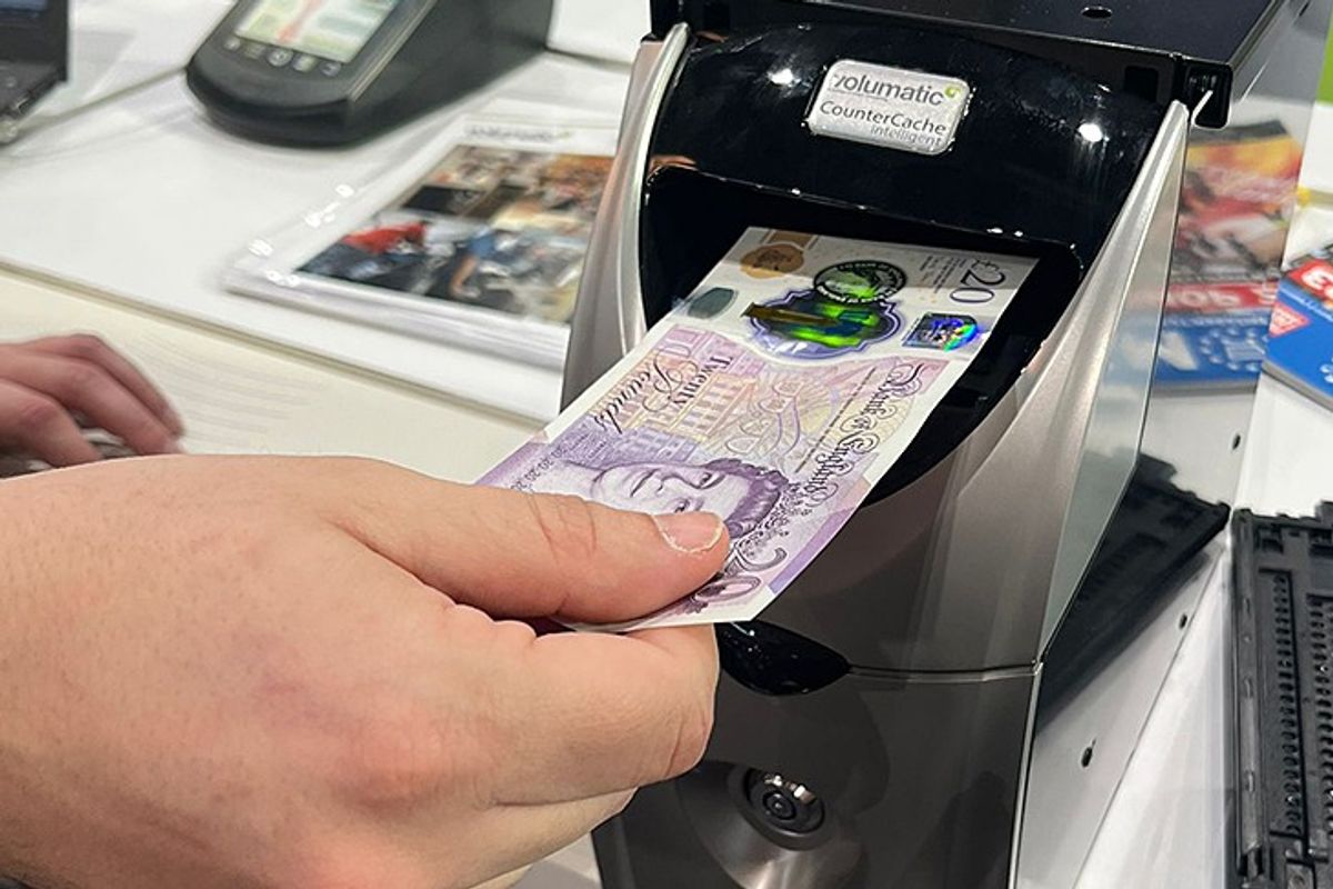  'Only 3 per cent of Brits never use cash'