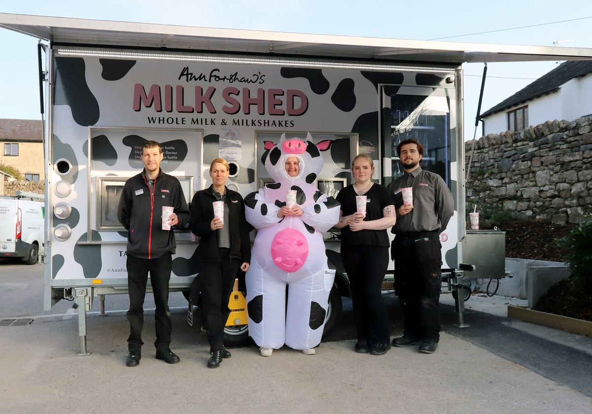 SPAR Milnthorpe introduces whole milk, flavoured milkshake vending machine