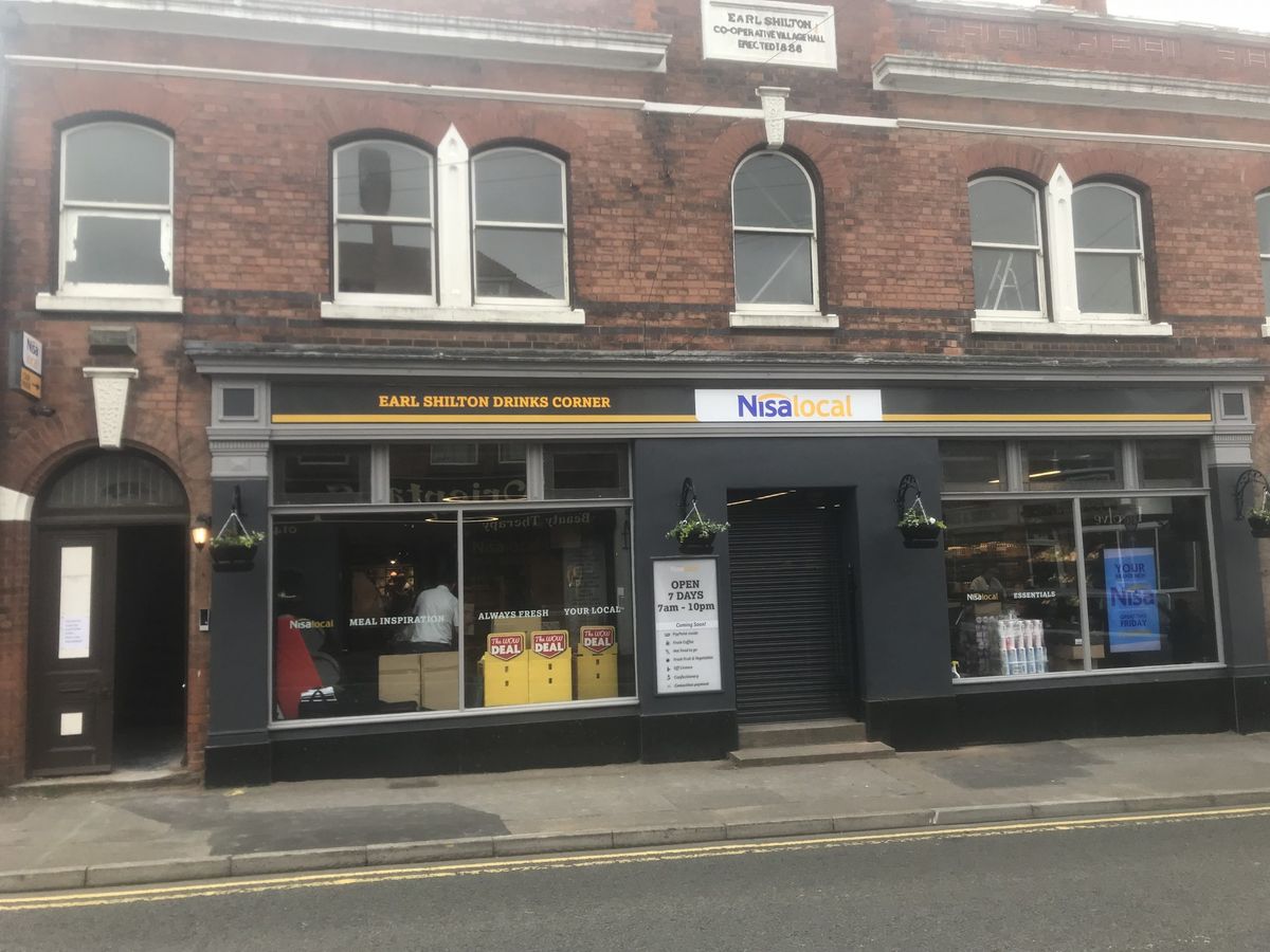 Leicestershire convenience store offers cold beer to shoppers as they pick grocery