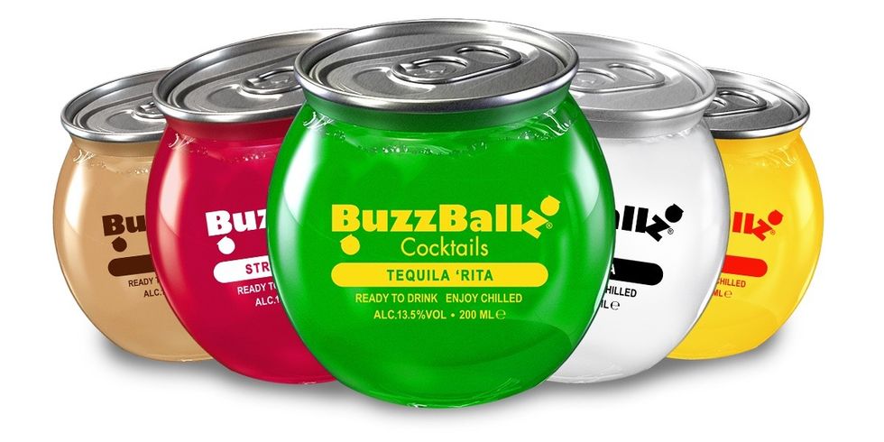 US pre-mixed cocktail brand BuzzBallz launches into UK convenience