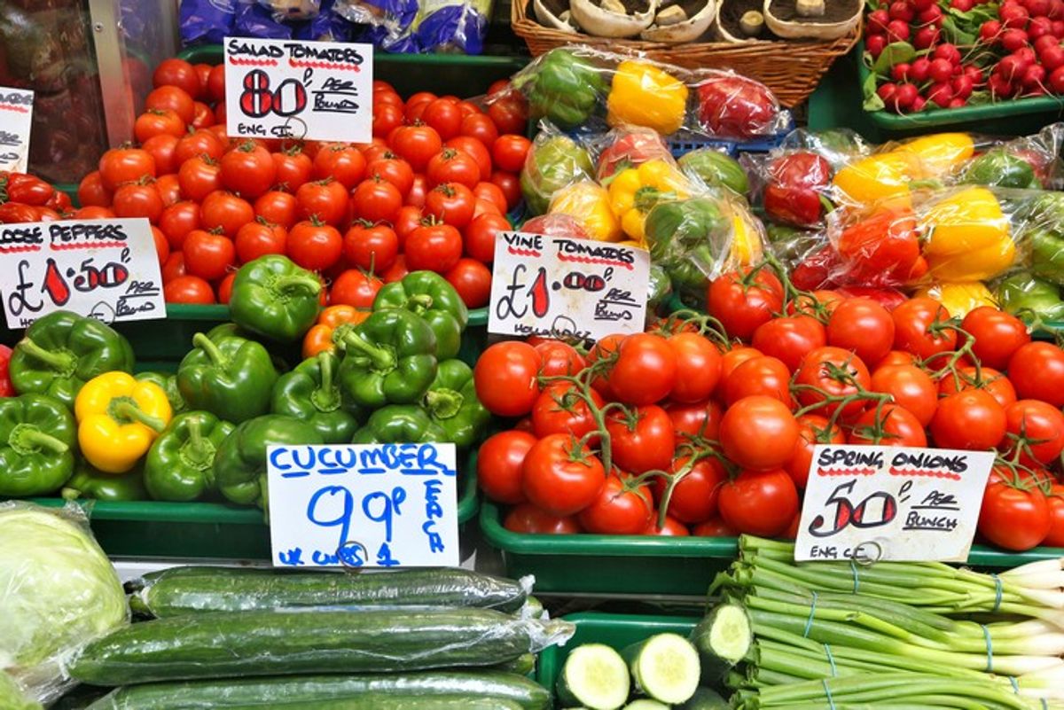 Enable 'more discounts' on fruits and vegetables, experts tell ministers