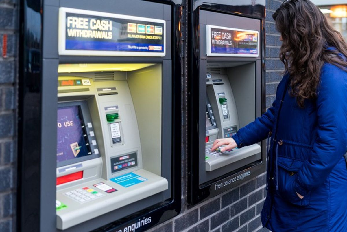 More than 20,000 free cash machines to vanish, warns ATM boss