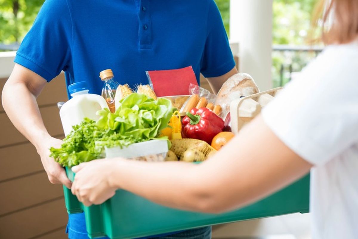 37 per cent of Britons likely to shop at local store if it offers delivery service