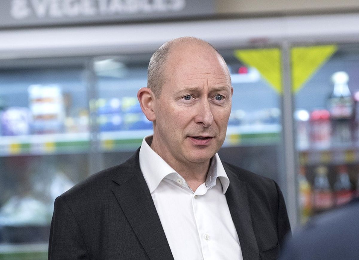 McColl's chief executive Jonathan Miller steps down