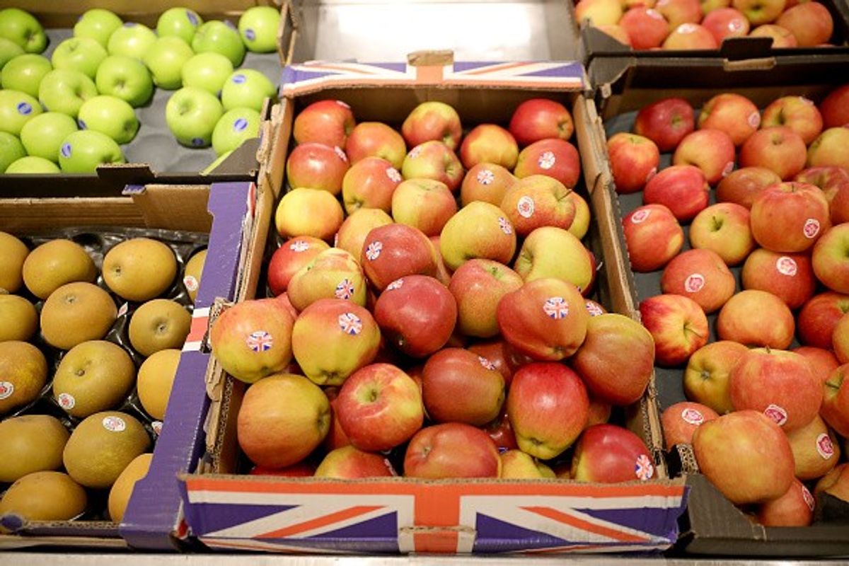 Supply of apples, pears to dwindle, warn farmers