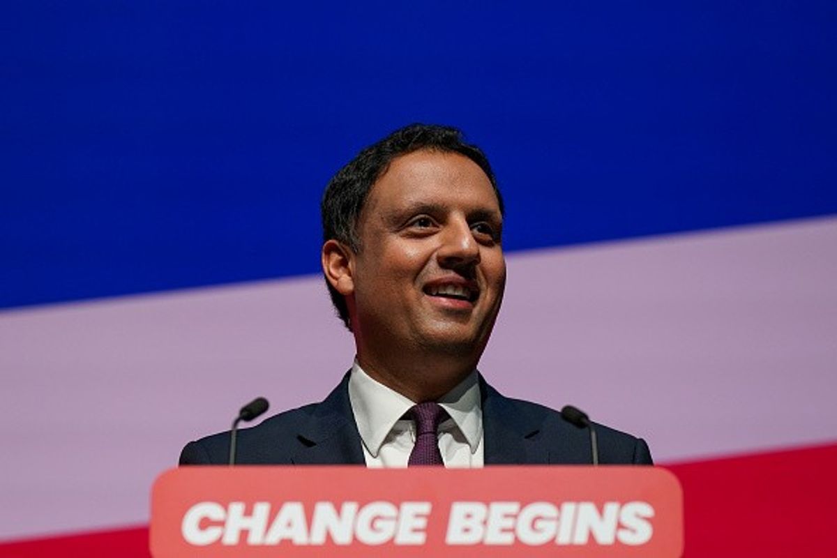 Anas Sarwar praises convenience stores, vows to tackle violence against retail workers