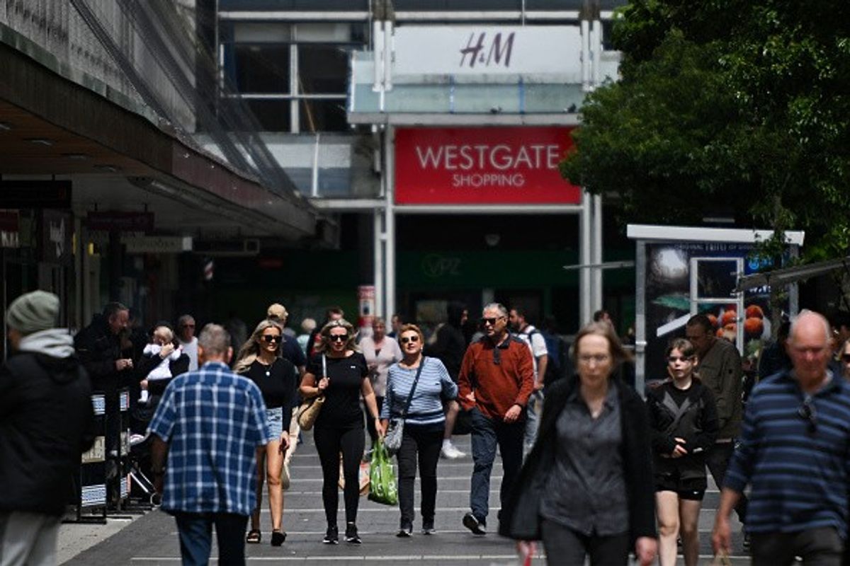 Brits flock back to physical stores amid return to office