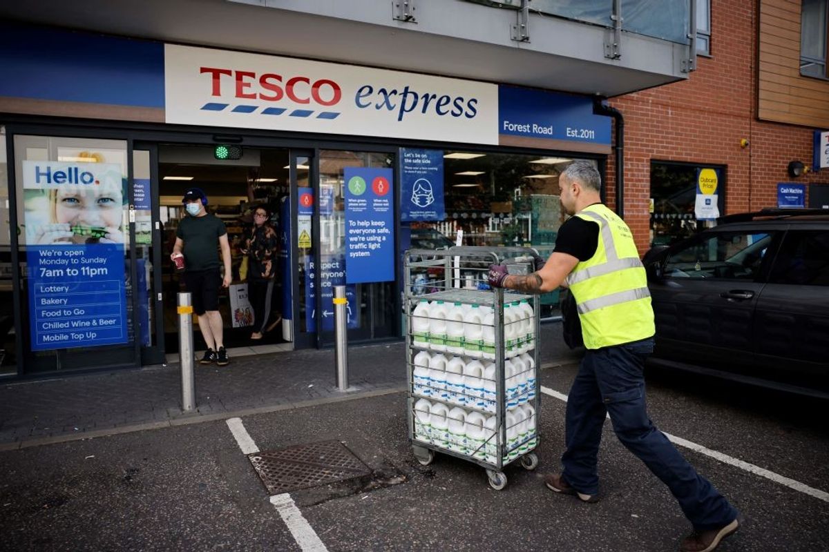 Tesco opens its UK's 2000th Express store in Cambridge