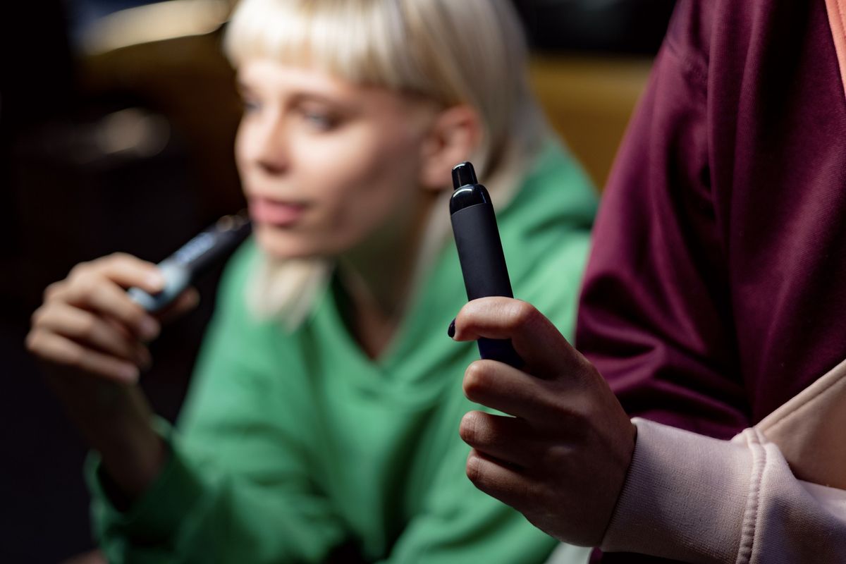 Tobacco industry aims to hook new generation on vapes, WHO says