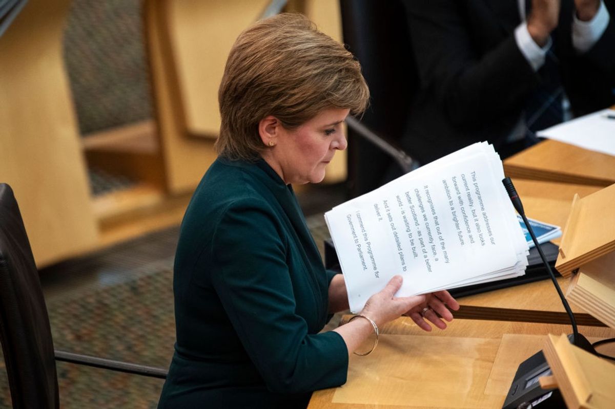 Nicola Sturgeon unveils plans for new retail strategy