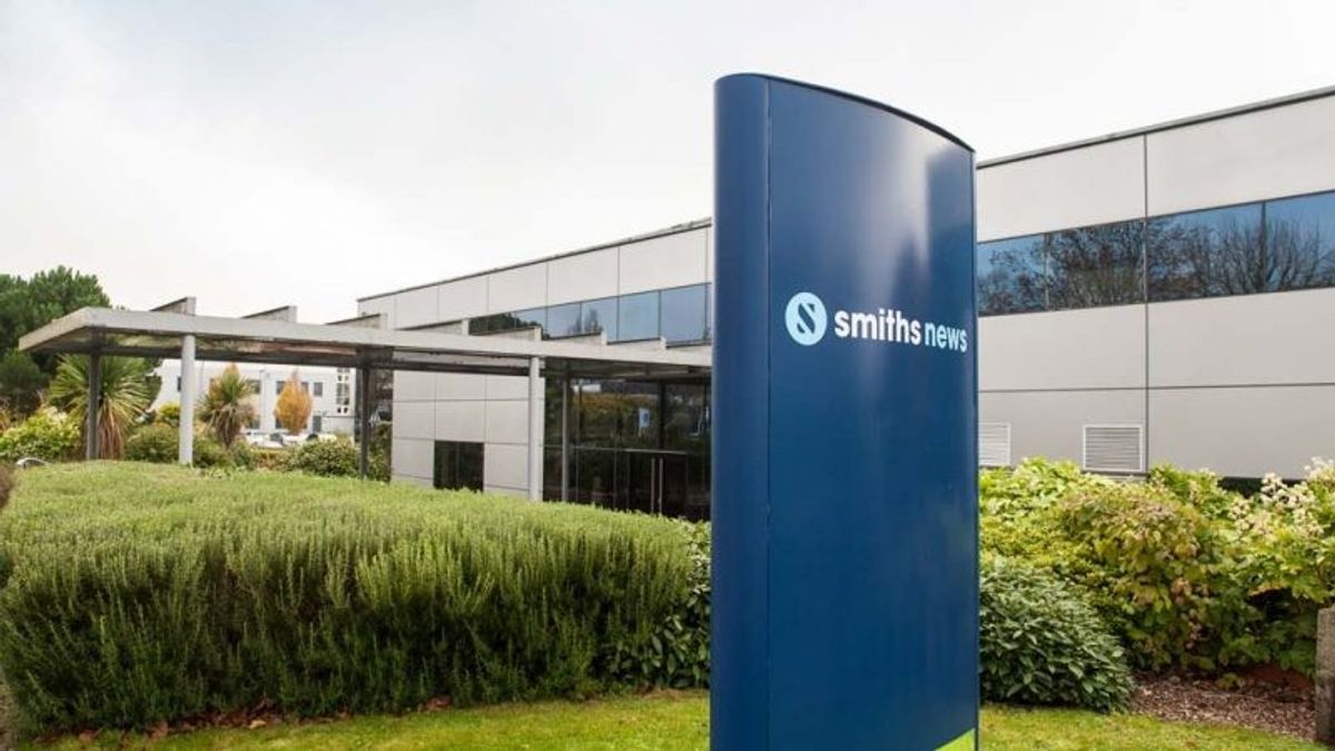 smiths news head office