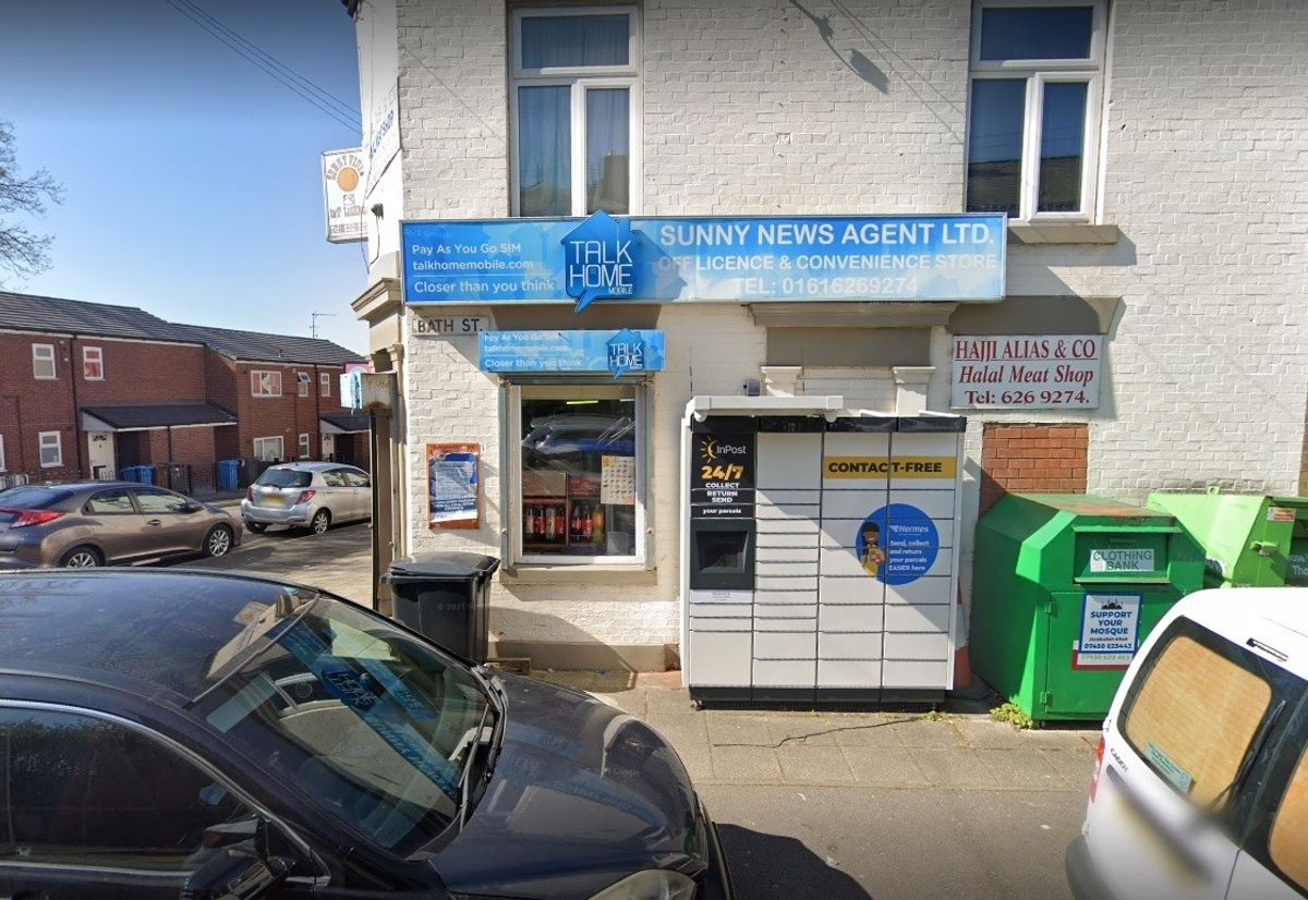 Oldham store stripped of alcohol licence over ‘illegal’ cigarettes